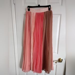 Women's New York & Co. Long Skirt. 💜